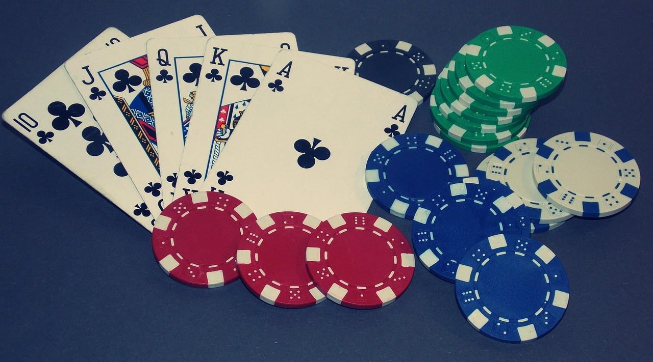 Tampilan aplikasi Android Togel Draw dengan menu undian dan riwayat transaksi